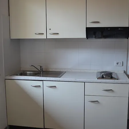 Apart-hotel Ghironda 4*