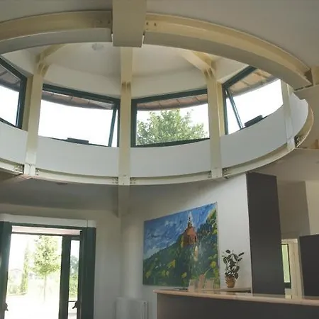 Apart-hotel Ghironda